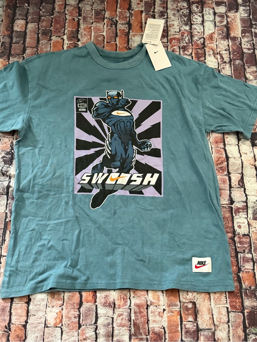 Nike Men's Teal Graphic Swoosh Short-Sleeve Tee